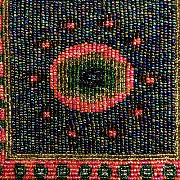 Gorgeous Glass Bead Purse! - Picture 4 of 11